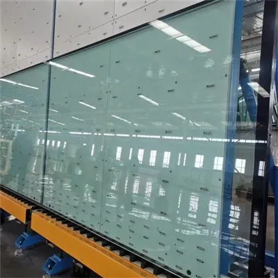 Conas a léirítear gloine snámhphointe i ngloine Íseal-E?