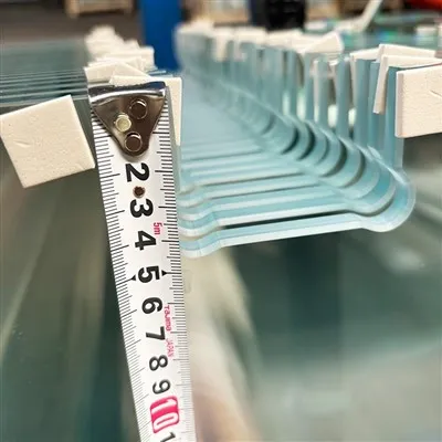 Cé chomh daor is atá gloine tempered le haghaidh cithfholcadh?